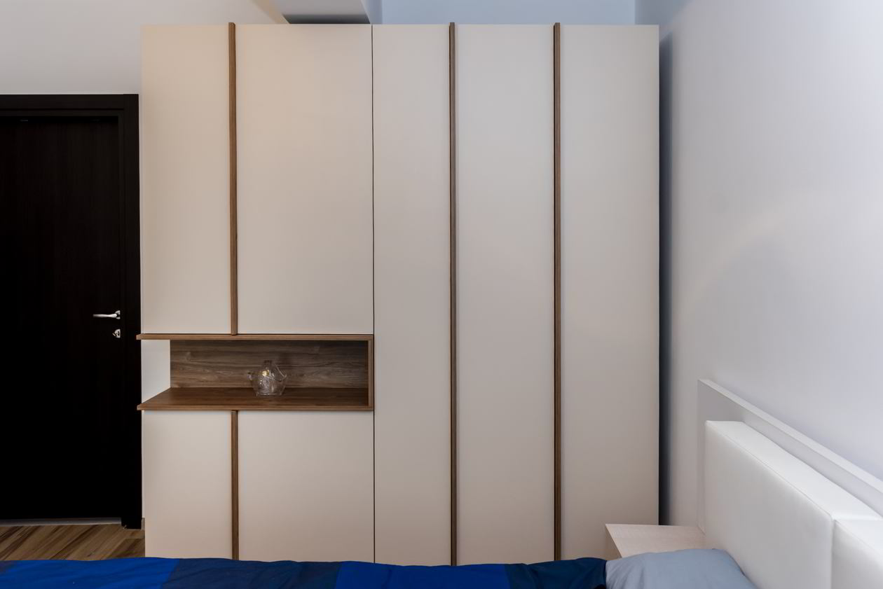 Proiect mobila Dormitor matrimonial, cu dulap, compozitie pentru machiat, placare perete, 14m², realizat 27 Februarie 2020 COD.8431