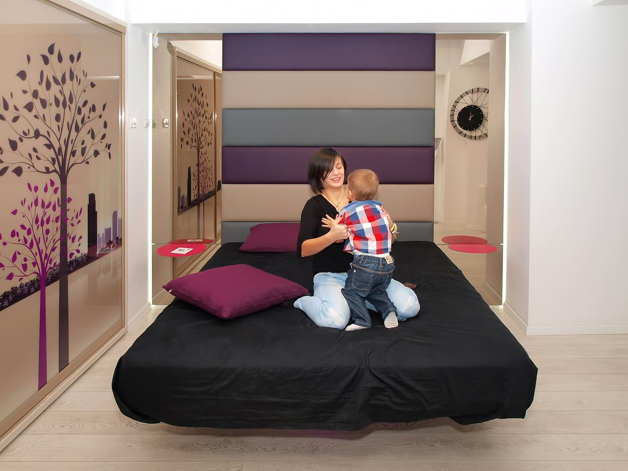 Proiect mobila Dormitor matrimonial, cu pat central suspendat, placare perete, 17m², realizat 06 Februarie 2015 COD.9475