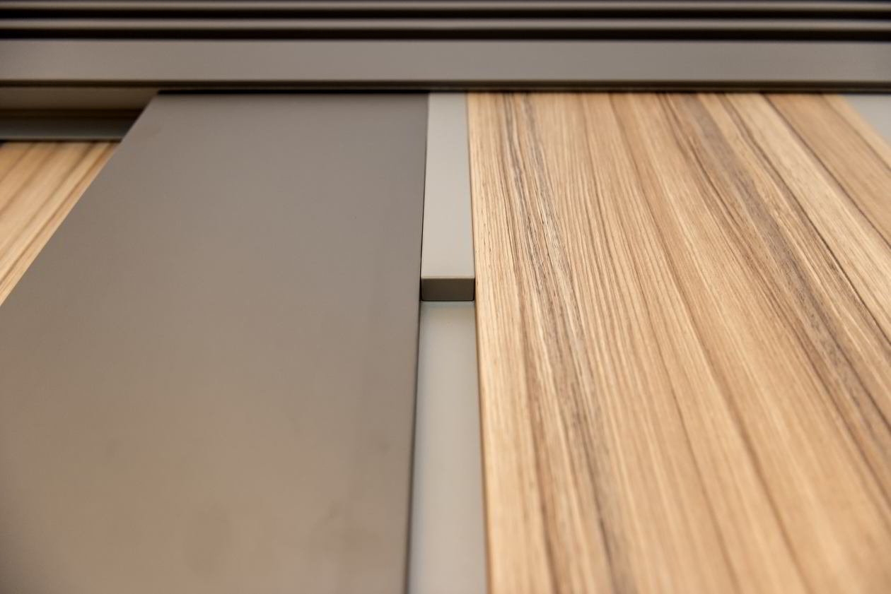 Proiect mobila Dormitor cu pat central, dressing, riflaje, 17m², realizat 20 Mai 2020 COD.9502