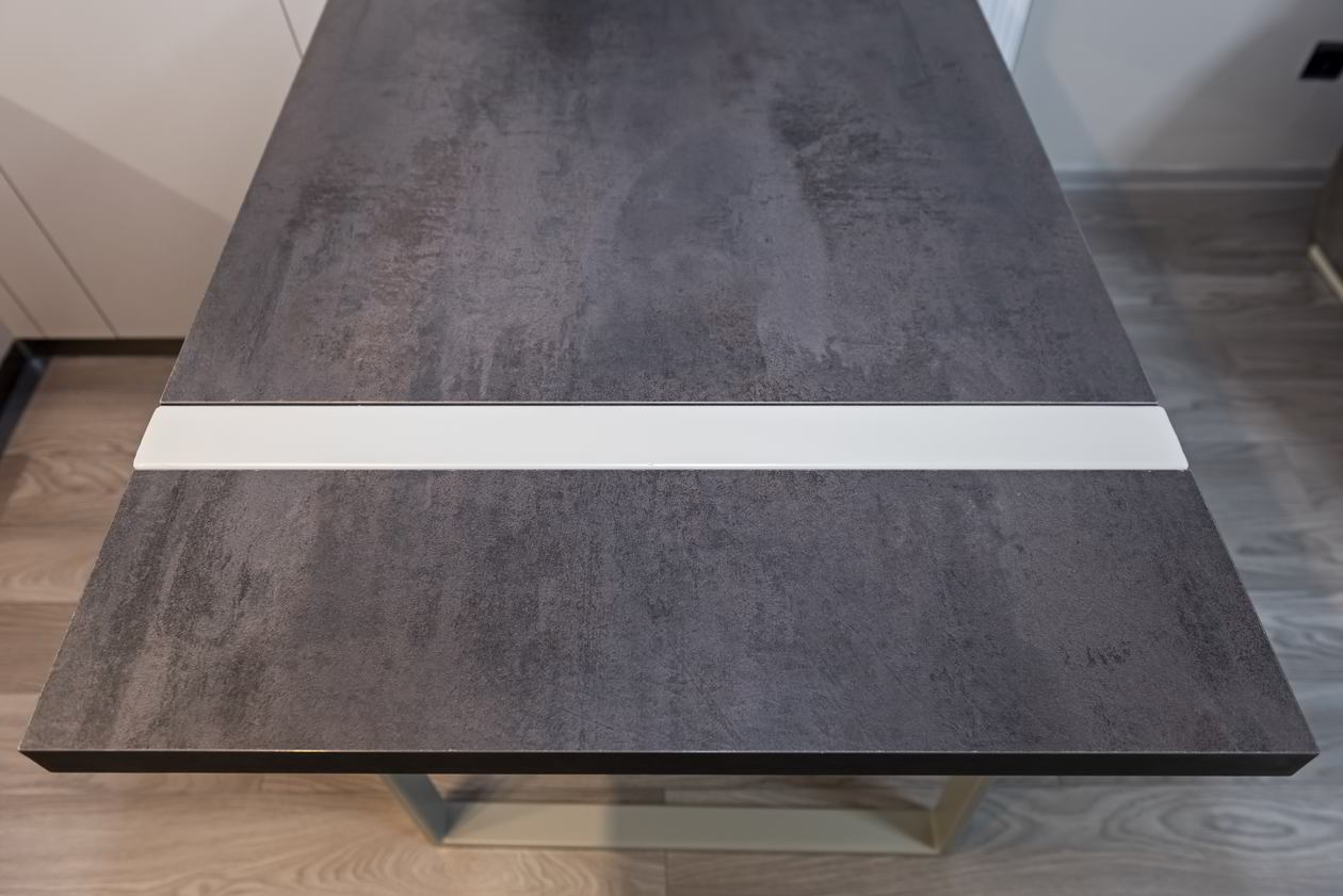 Proiect mobila Bucatarie pe colt, pana in tavan, fara manere, cu masa integrata fixa, unita cu Living-Room si Hol, 10m², L 712 x H 251cm, realizat 18 August 2020 COD.11276