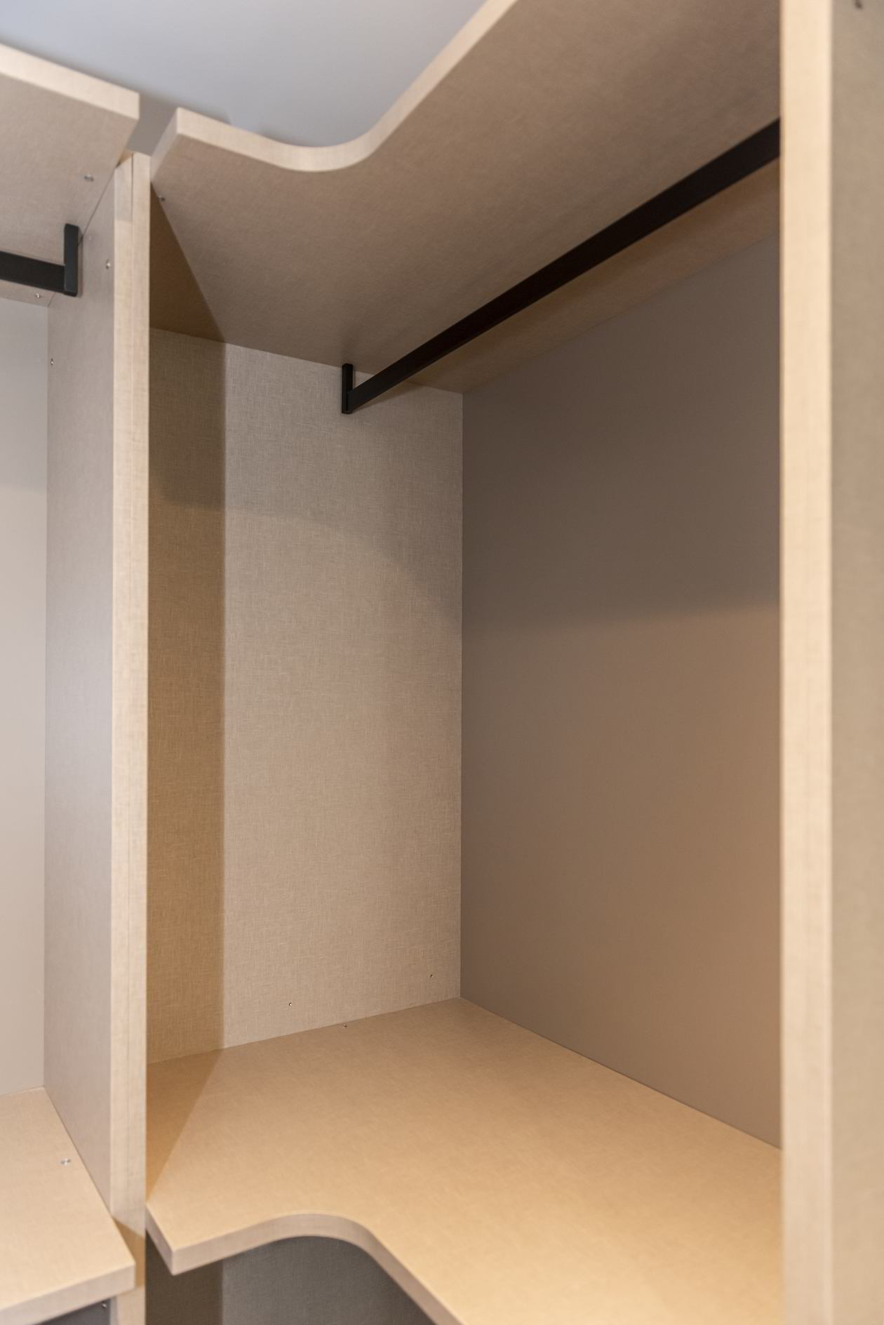 Proiect mobila Dressing-Room, pe patru pereti, 36m², L 2800 x H 229cm, 18 August 2020, Realizat COD.11279