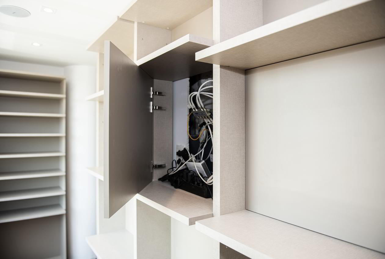 Proiect mobila Dressing-Room, pe patru pereti, 36m², L 2800 x H 229cm, 18 August 2020, Realizat COD.11279