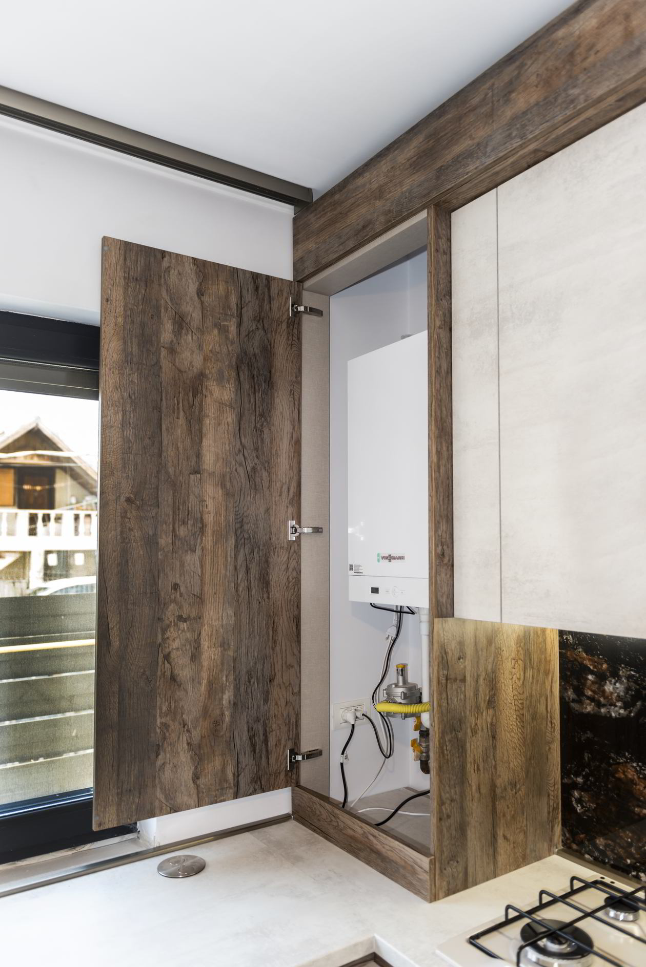 Proiect mobila Bucatarie pe colt, pana in tavan, 10m², L 625 x H 269cm, 09 Septembrie 2021, Realizat COD.13376
