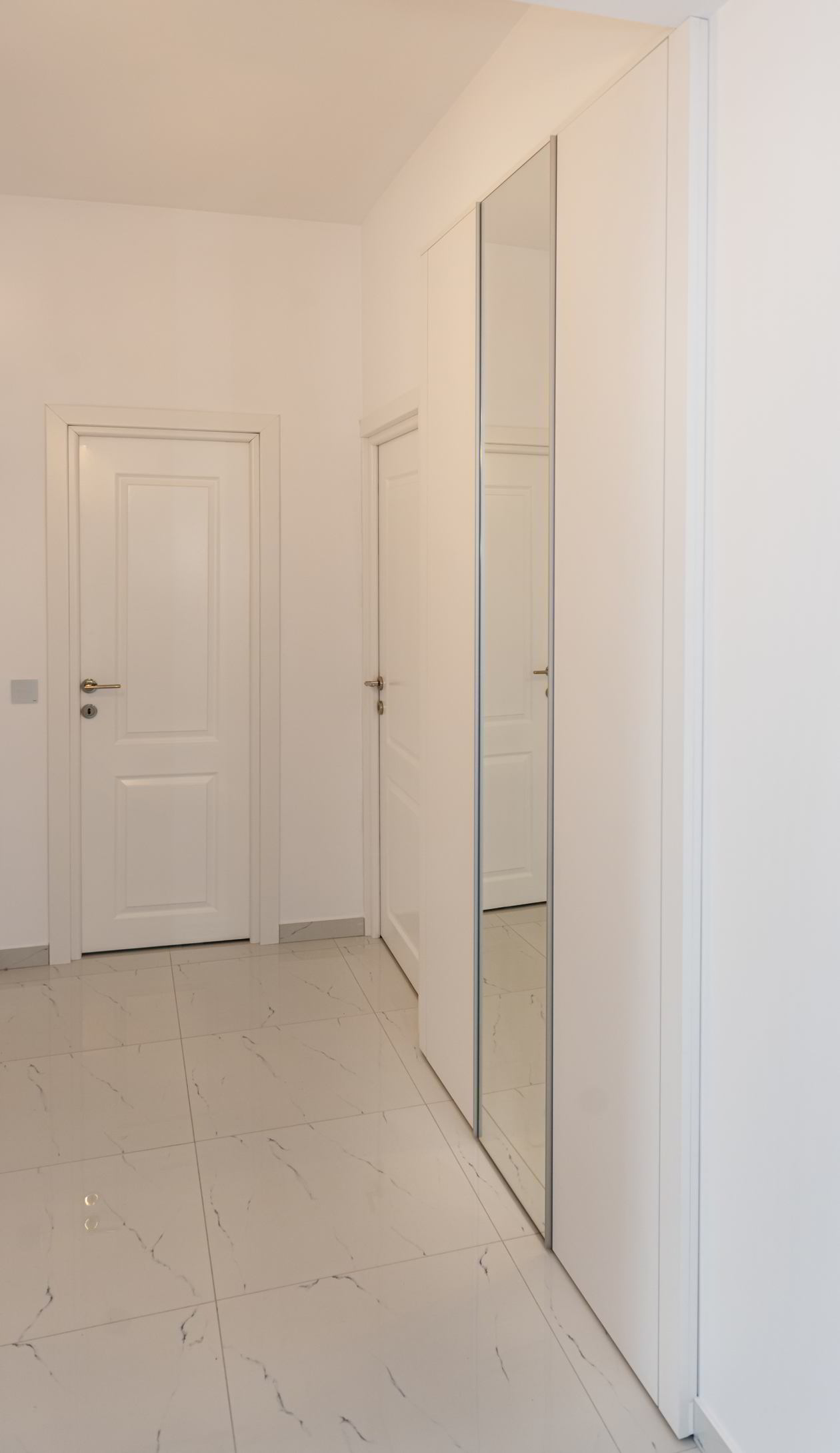 Apartament cu 2 camere, locuinta de vacanta in Constanta, 08 Februarie 2022, Mobilat partial COD.13815