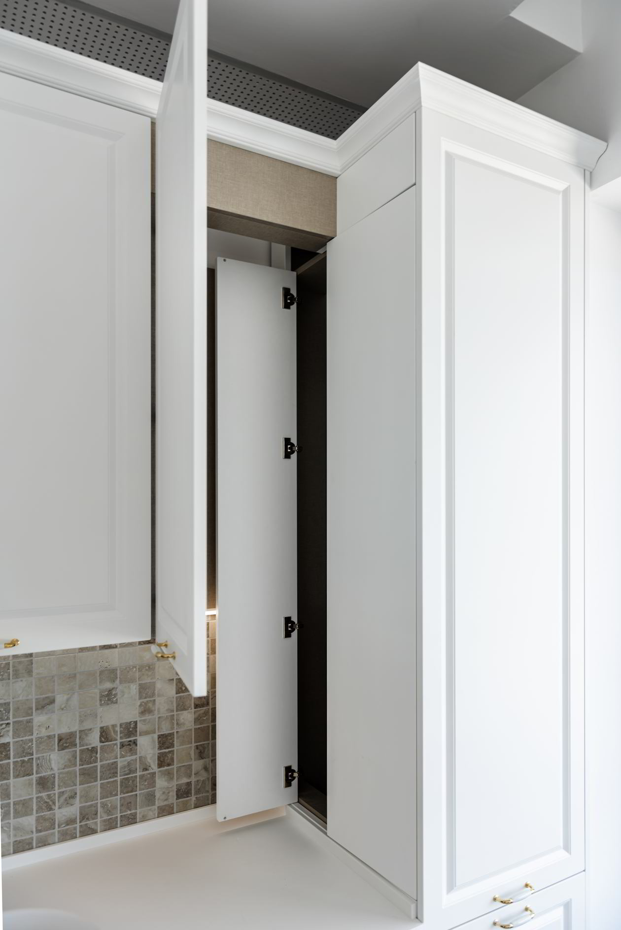 Mobilier Bucatarie , locuinta de vacanta in Constanta 12m², L 509 x H 220cm, 03 Martie 2022, Realizat COD.13912