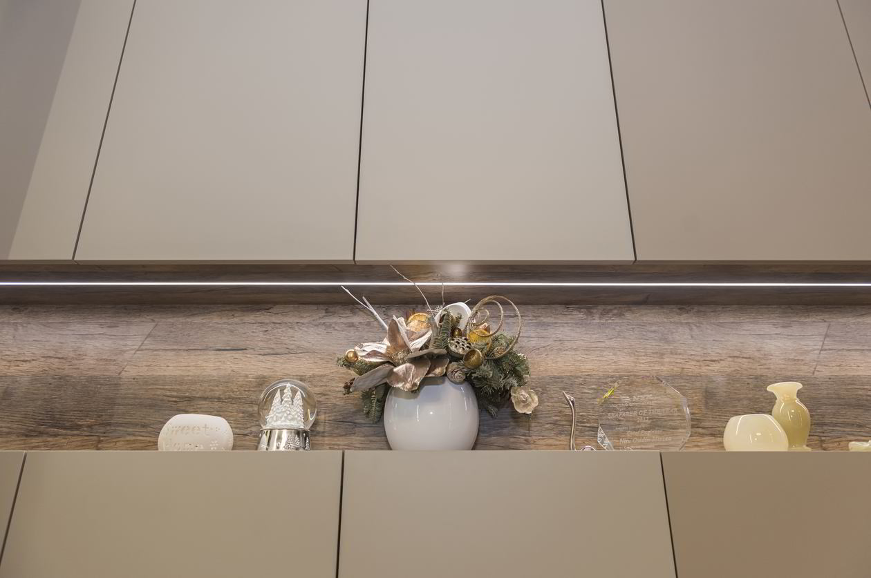 Mobila Living 20m², compozitie pe colt, pe trei pereti — foto 7 din 7