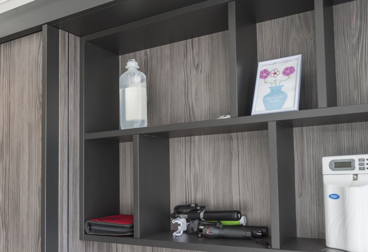 Proiect mobila Dressing-Room, cu birou integrat — foto 2 din 7