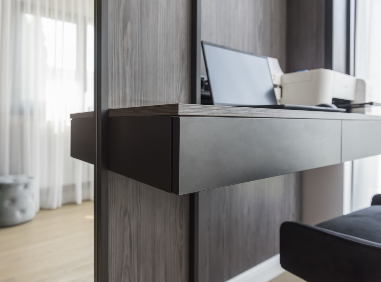Proiect mobila Dressing-Room, cu birou integrat — foto 3 din 7