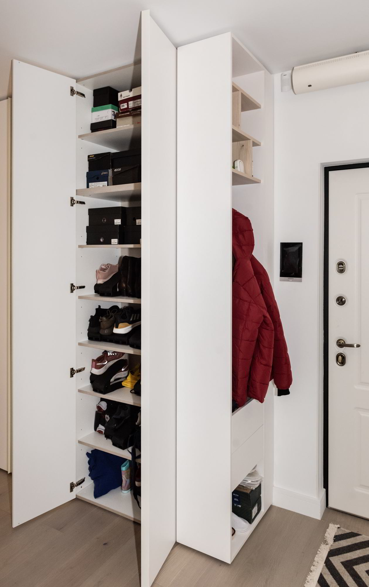 Proiect mobila Hol 10m² — foto 4 din 7