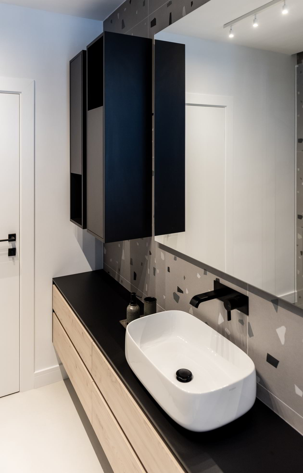 Proiect mobila Baie cu acces din Dormitor, pentru baieti, 9m² — foto 2 din 7