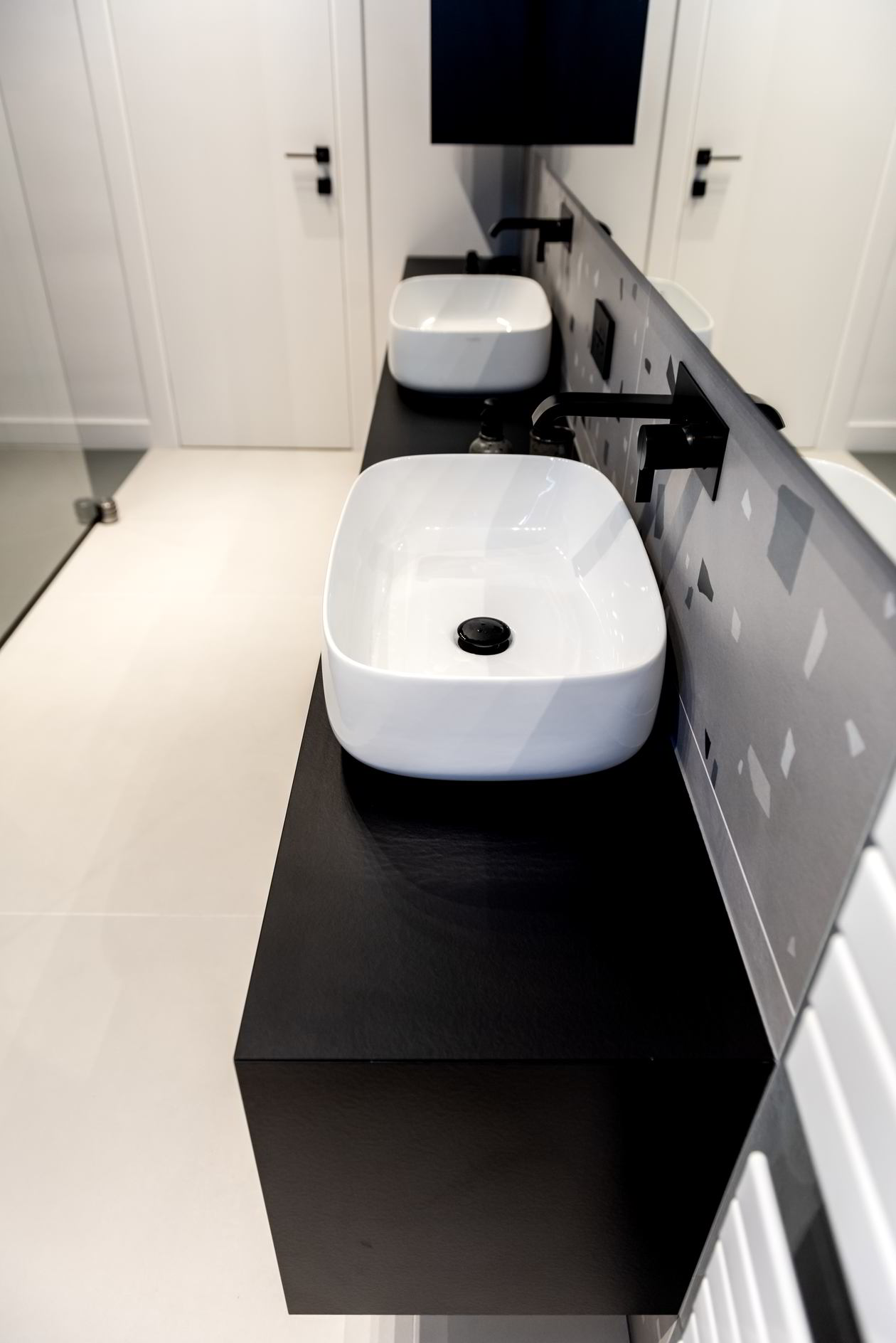 Proiect mobila Baie cu acces din Dormitor, pentru baieti, 9m² — foto 3 din 7