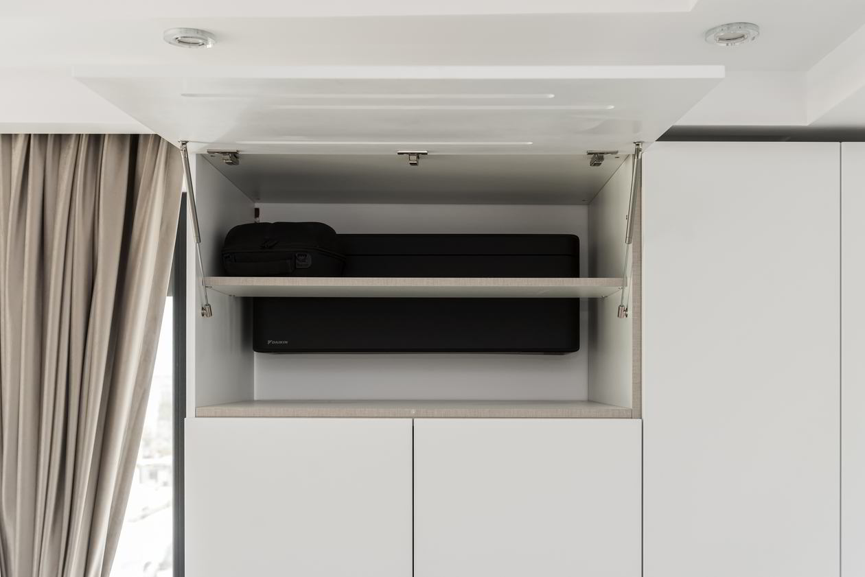 Mobila Living unit cu Bucatarie, pe un perete — foto 2 din 7