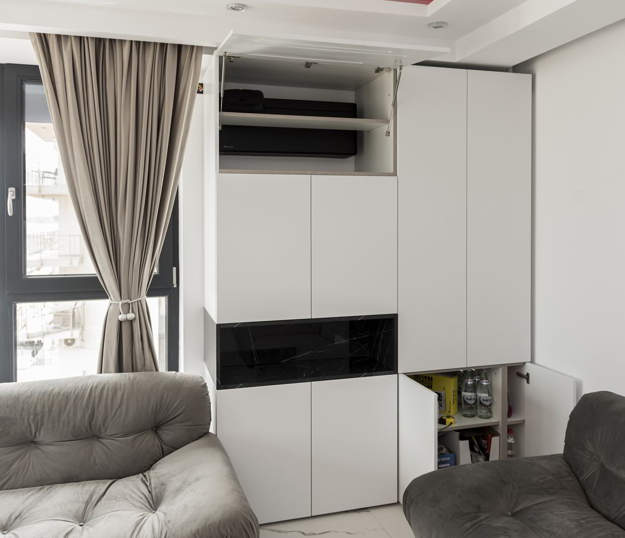 Mobila Living unit cu Bucatarie, pe un perete — foto 5 din 7