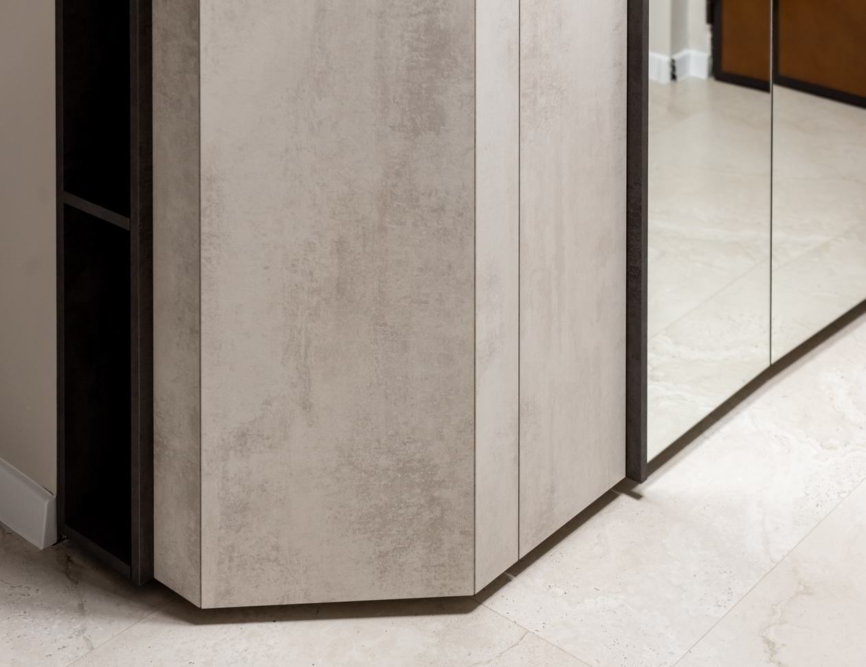 Proiect mobila Hol cu dulap, nou, 8m² — foto 3 din 7