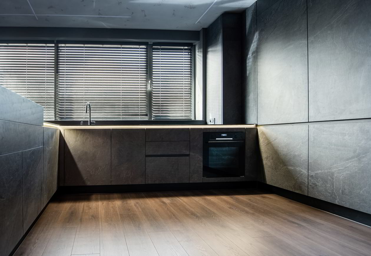 Mobila Bucatarie cu peninsula, pe doi pereti, cu masa integrata extractabila, unita cu Living-Room si Hol, Realizat 07 Septembrie 2023 COD.18291