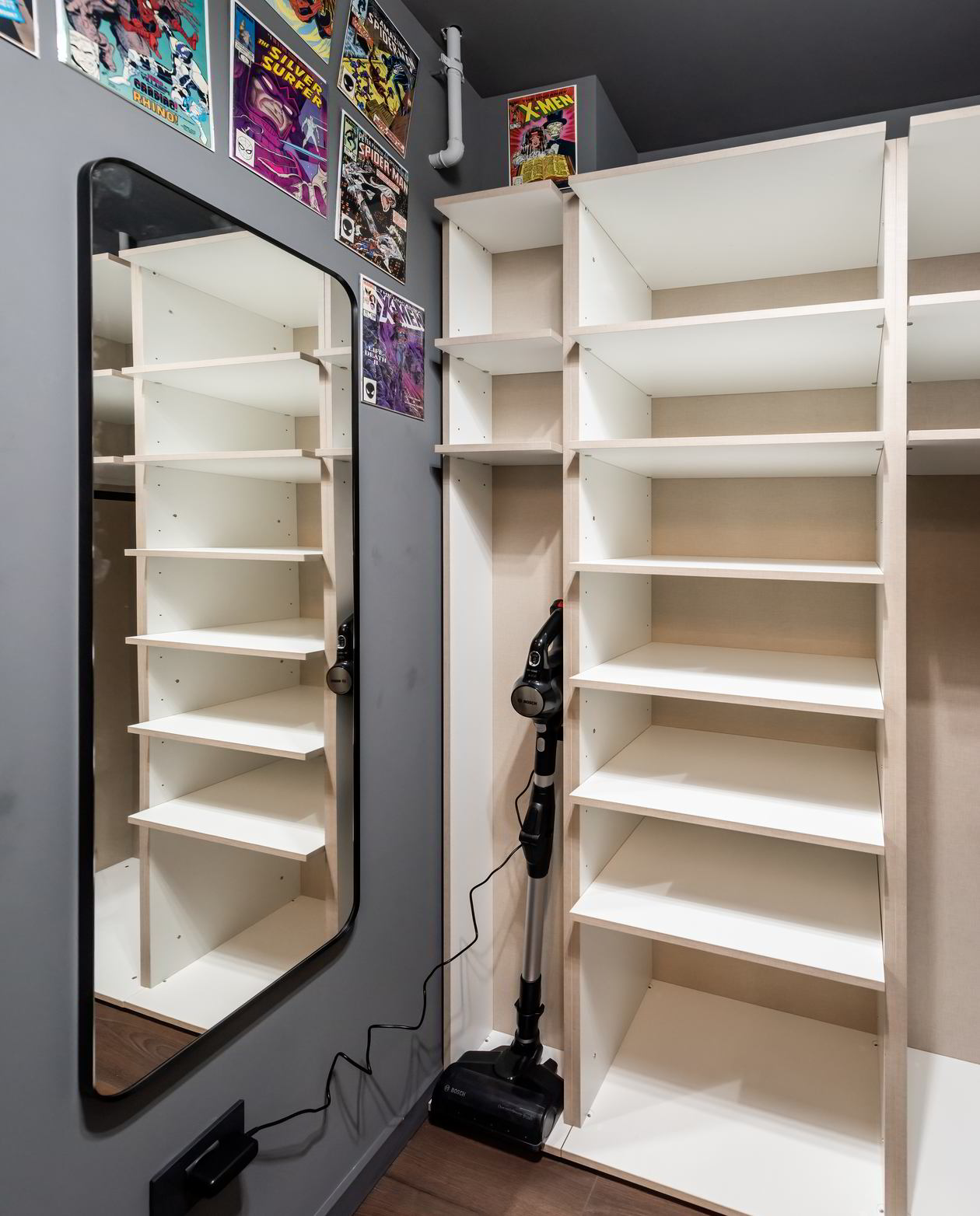 Proiect mobila Dressing unit cu Hol, pe colt, pana in tavan, sistem inchidere cu usi batante, L 245 x H 215cm — foto 1 din 7