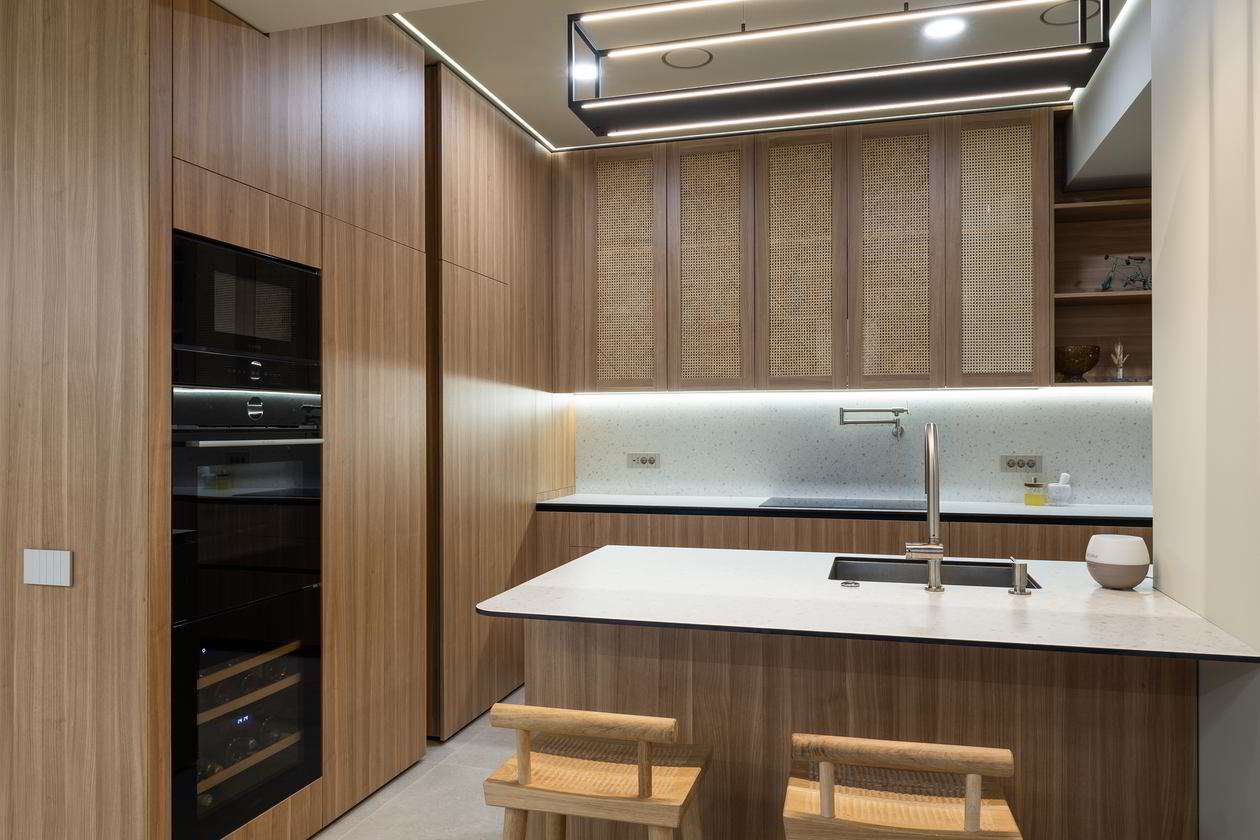 Mobila Bucatarie cu peninsula, pana in tavan, unita cu Living-Room, 27m², Realizat 11 Aprilie 2024 COD.19706