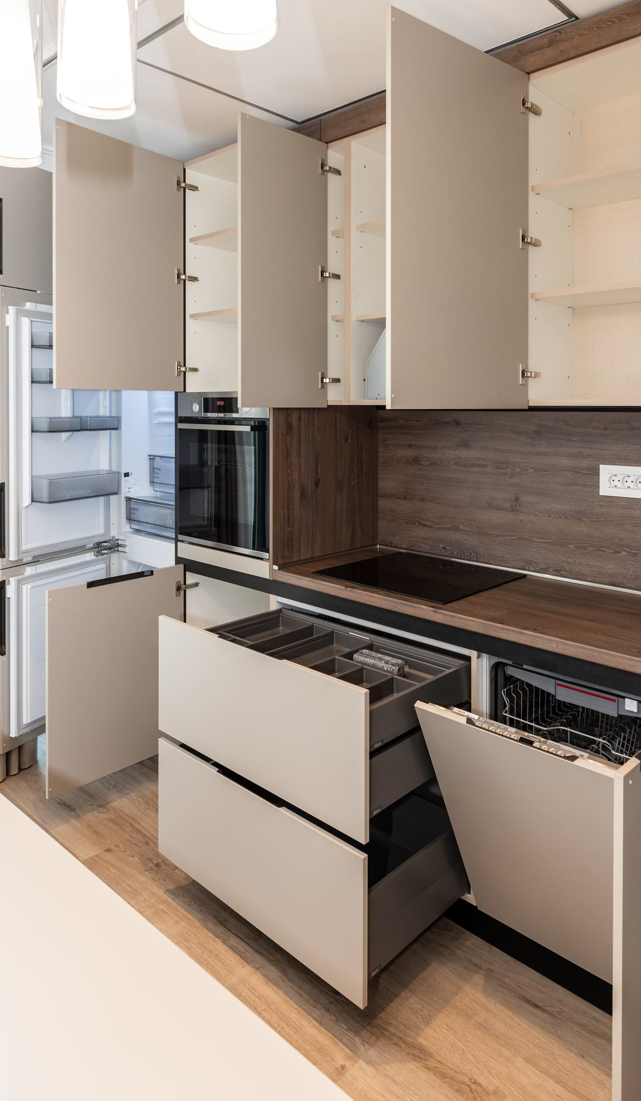 Mobila Bucatarie pe un perete, unita cu Living-Room, L 400 x H 240cm — foto 3 din 7