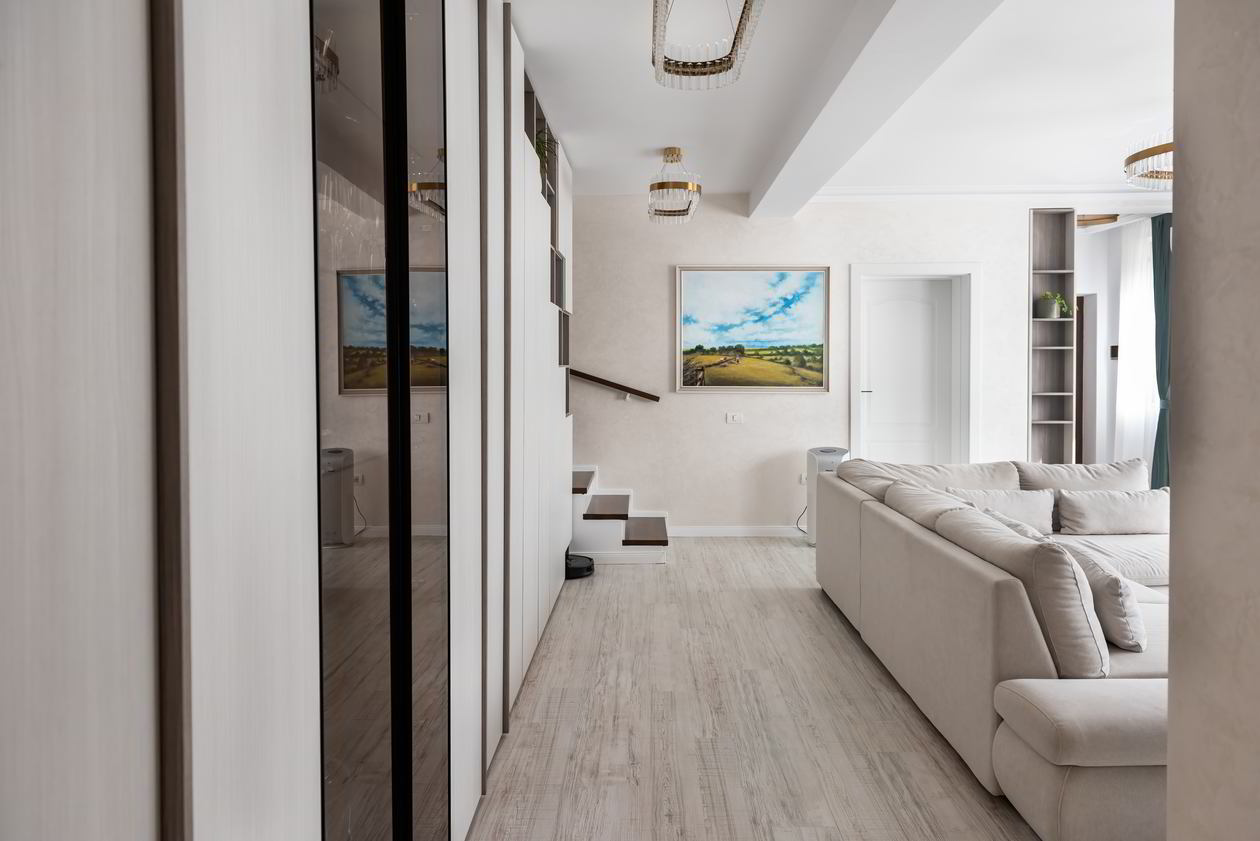 Casa , in Constanta, 03 Iunie 2025, Mobilat partial COD.20809