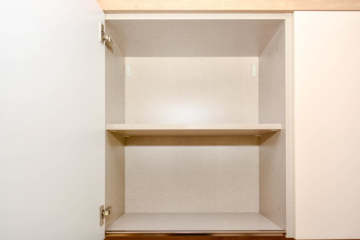 Proiect mobilare Bucatarie pe colt, fara manere, 17m², L 695 x H 248cm, realizat 06 Iunie 2017 COD.3633
