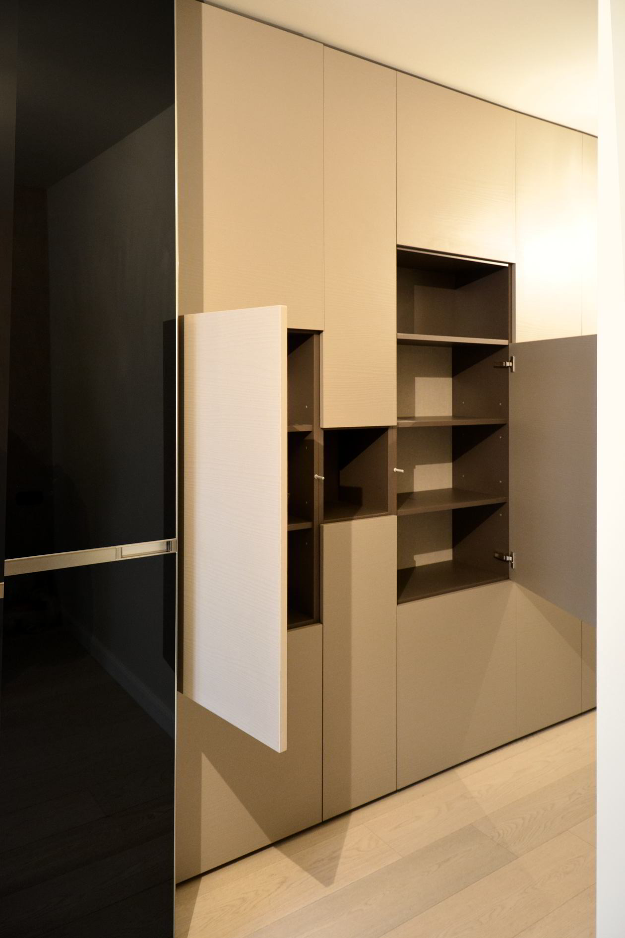 Proiect mobila Dormitor matrimonial, cu dressing, 15m², realizat 15 Iulie 2015 COD.3806