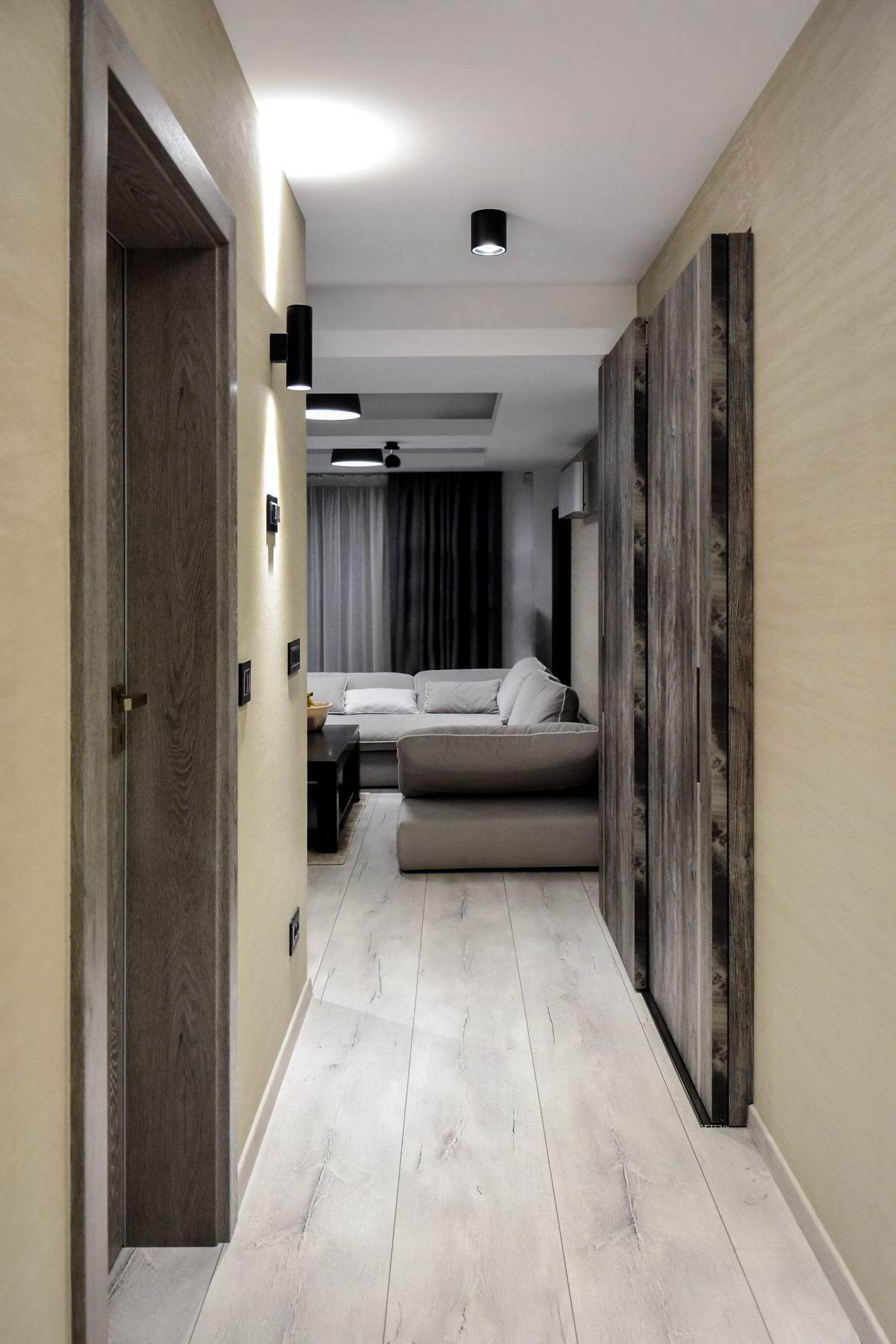 Proiect mobila Hol unit cu Living-Room, cu sistem inchidere cu usi culisante, dressing, 5m², realizat 14 Aprilie 2017 COD.3993