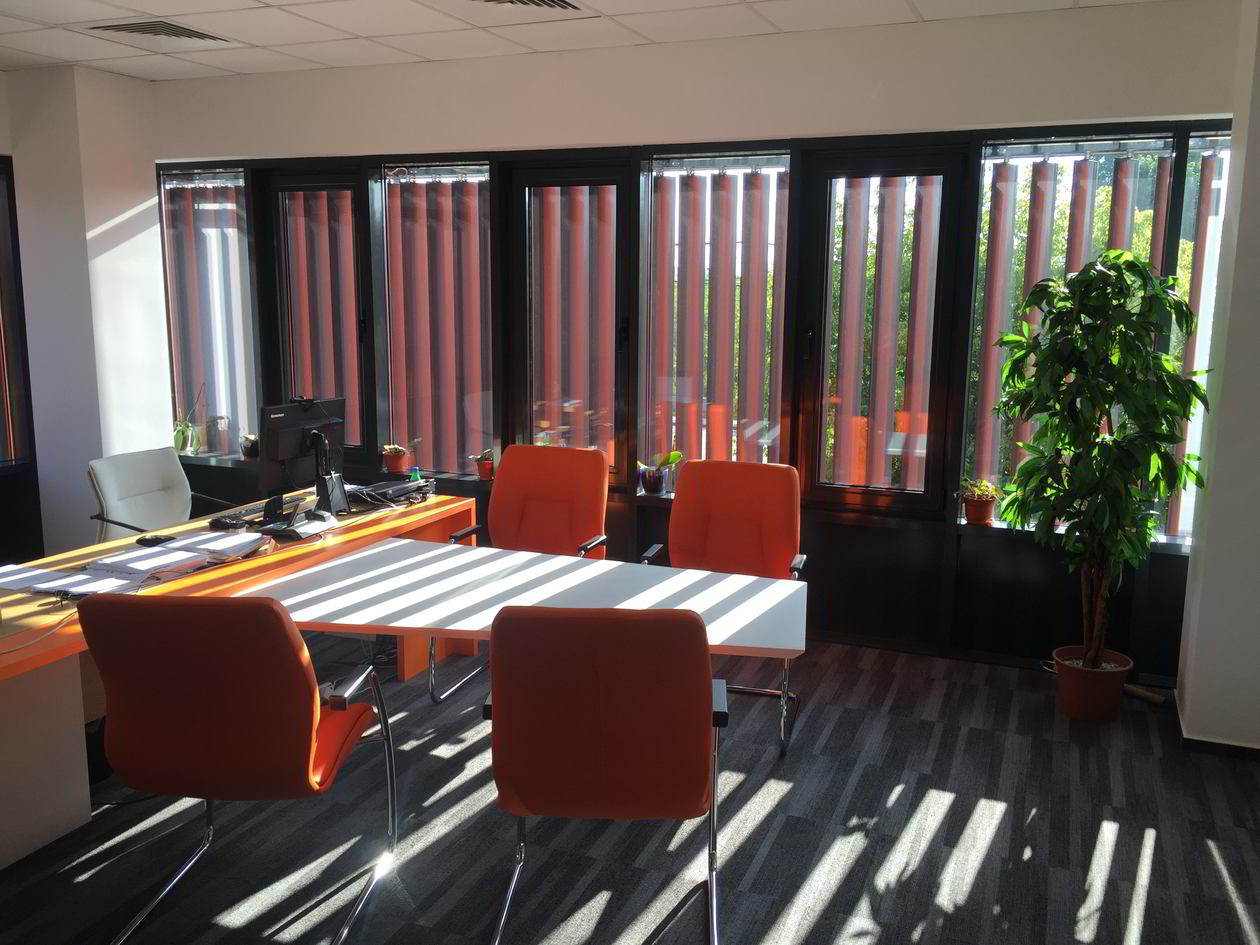 Spatiu comercial, sediu BLUM, pentru business in Bucuresti, Mobilat partial, 01 Ianuarie 2016 COD.12977