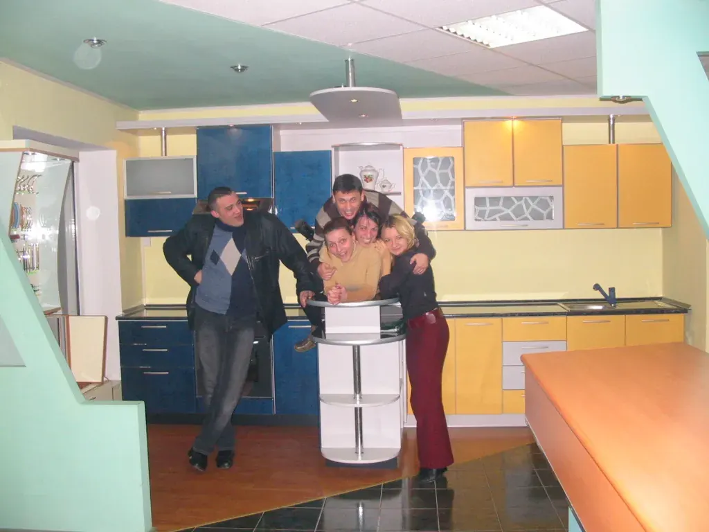 Echipa YUKA în primul atelier, anul 2000