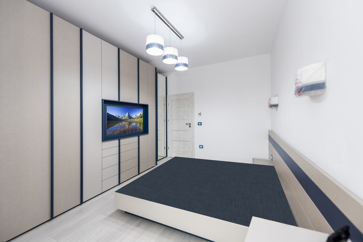 Proiect mobila Dormitor matrimonial, cu dulap cu TV incadrat, birou integrat, pat central, dulap in doua adancimi, 15m², realizat 20 Februarie 2020 COD.8301