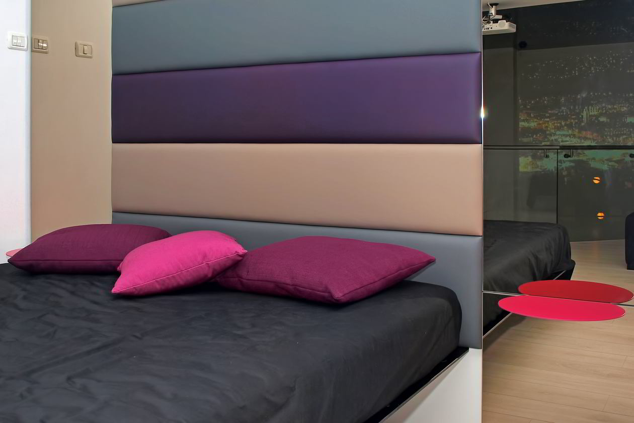 Proiect mobila Dormitor matrimonial, cu pat central suspendat, placare perete, 17m², realizat 06 Februarie 2015 COD.9475