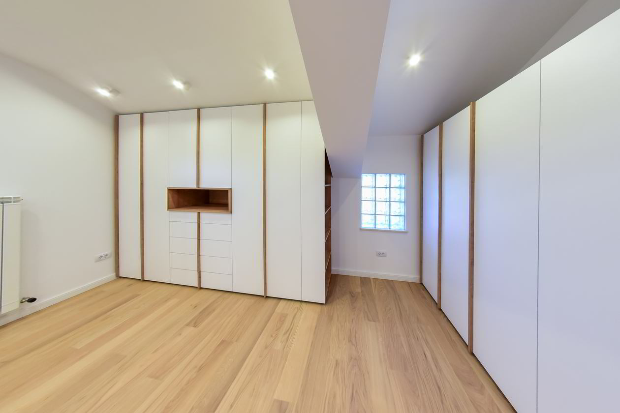 Proiect mobila Dressing-Room pe trei pereti, sistem inchidere cu usi batante, sistem inchidere cu usi culisante, 14m², realizat 07 Decembrie 2020 COD.12014