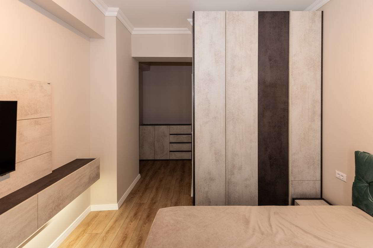 Proiect mobila Dormitor matrimonial, cu dulap pana in tavan, compozitie mica pentru TV, realizat 11 Ianuarie 2023 COD.16010