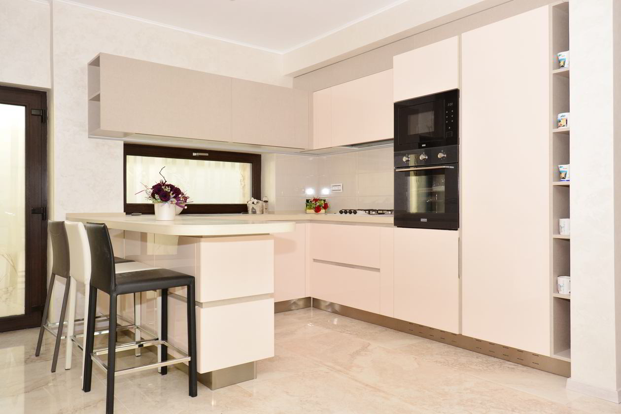 Proiect mobila Bucatarie pe colt, cu peninsula, fara manere, pana in tavan, cu semi-masa integrata, unita cu Living-Room si Hol, 13m², L 974 x H 2700cm, realizat 13 Iunie 2016 COD.3557