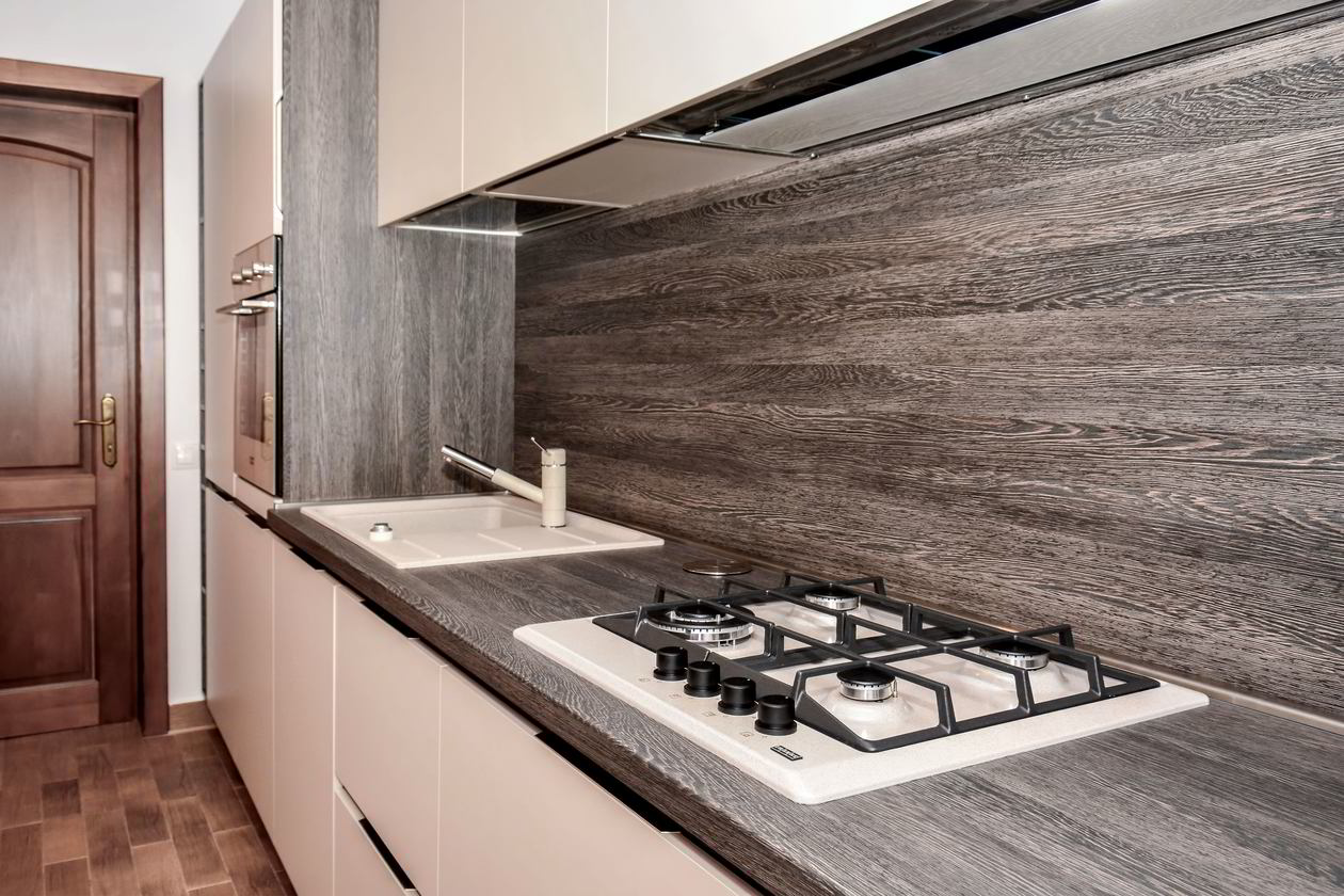Proiect mobila Bucatarie pe doi pereti, fara manere, cu masa integrata fixa, 14m², L 651 x H 236cm, realizat 14 Martie 2017 COD.4175