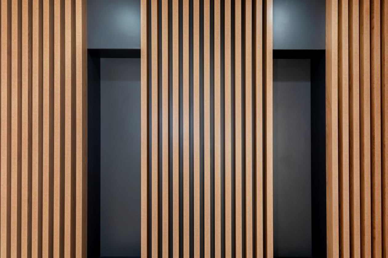 Proiect mobila Casa scarii, cu riflaje, placare perete, 15m², Realizat, 09 Octombrie 2019 COD.6841
