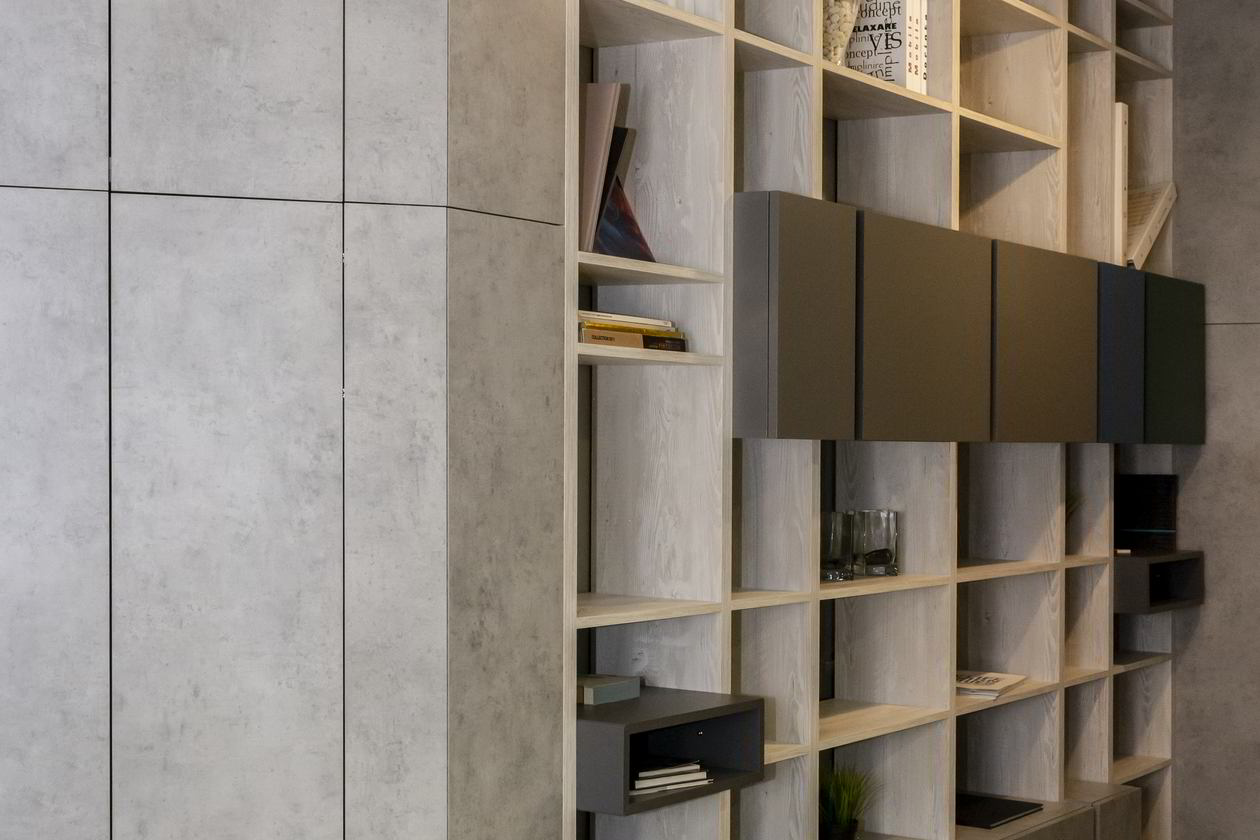 Proiect mobila Living pe un perete, pana in tavan, expus in Showroom YUKA, 17m², realizat 01 Iulie 2019 COD.7705