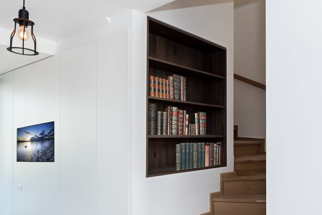 Mobila Living unit cu Bucatarie, Hol si Casa scarii, 25m², compozitie pe colt, pana in tavan — foto 4 din 7