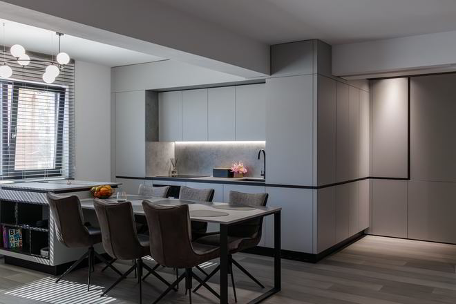 Mobila Bucatarie cu peninsula, cu masa integrata fixa, unita cu Living-Room, L 800 x H 250cm — foto 3 din 7