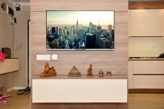 Mobila Living unit cu Bucatarie si Hol, 25m², amplasata pe trei pereti, partial suspendata — foto 4 din 6