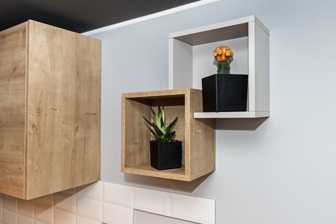 Proiect mobilare Bucatarie pe colt, cu peninsula, fara manere, cu semi-masa integrata, 17m², L 845 x H 224cm — foto 4 din 5